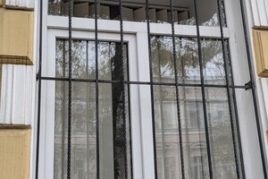 Во время обстрела Одессы пострадала амбулатория и музей: где развернули штабы помощи