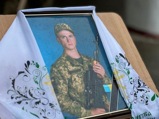 Повернувся з-за кордону, щоб боронити Україну: на Запоріжжі загинув боєць з Вінниччини