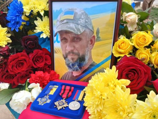 Вижив у пеклі боїв за Авдіївку: на Полтавщині поховали бійця, який боронив країну з 2014 року