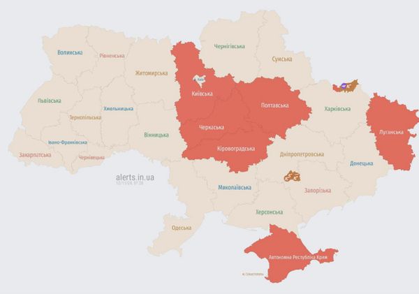 Ворог знову атакує Україну, в низці областей оголошено повітряну тривогу