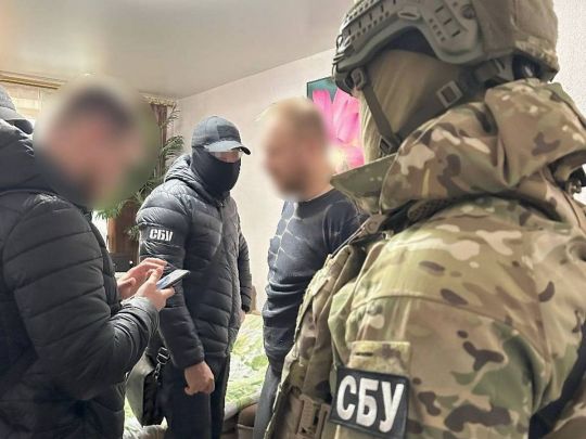 Зливав ворогу дані про позиції ЗСУ: на Сумщині затримали колишнього «регіонала»