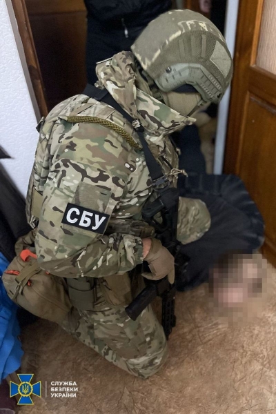 Зливав ворогу дані про позиції ЗСУ: на Сумщині затримали колишнього «регіонала»