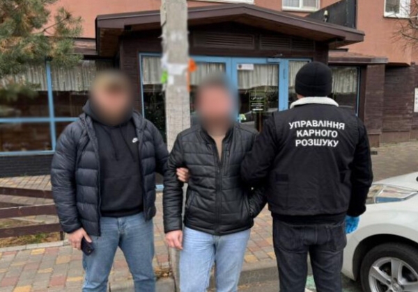 Под Одессой 25-летний мужчина поджег почту за 100 долларов 