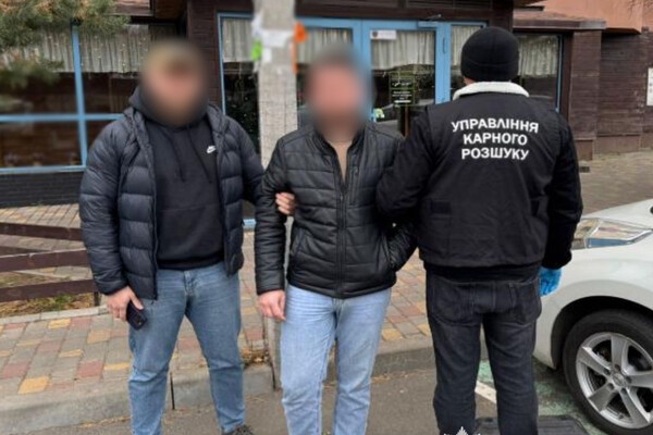 Под Одессой 25-летний мужчина поджег почту за 100 долларов 