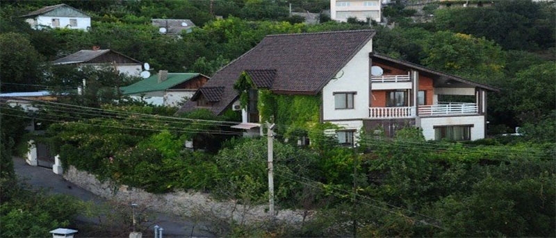 Вирішили зіпсувати настрій Софії Ротару? У знаменитої співачки відібрали ділянку землі у Криму