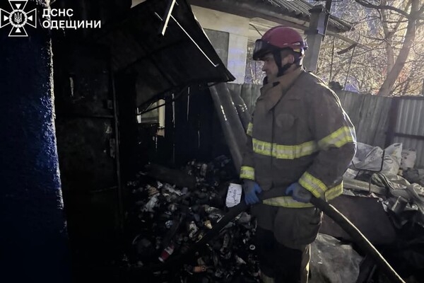 В Одесской области горел жилой дом: есть погибшие