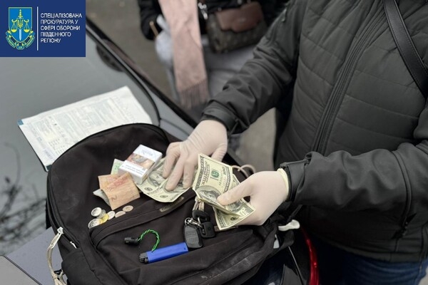 Военнослужащего Одесского РТЦК и СП подозревают в выдаче фиктивной повестки