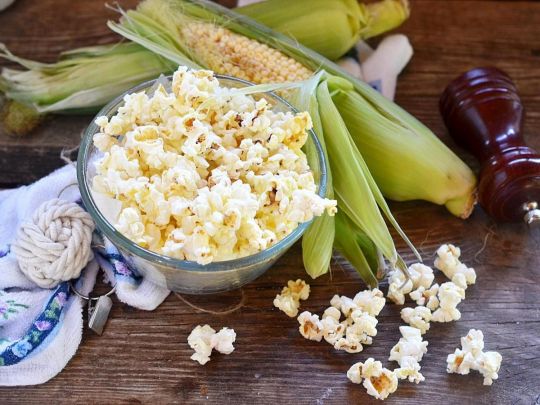 Перекус пізно ввечері: ці продукти можна їсти без почуття провини