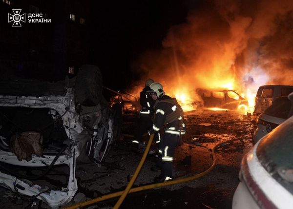 Україну атакували ворожі дрони: де зафіксовано вибухи та влучання