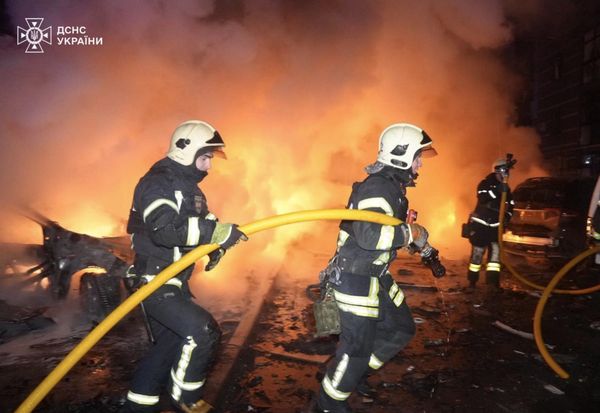 Україну атакували ворожі дрони: де зафіксовано вибухи та влучання