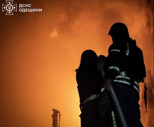 В Одесі після нальоту дронів без світла та тепла залишилися сотні житлових будинків, десятки шкіл та дитсадків (фото, відео)