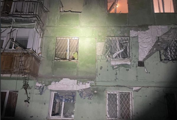 Ворог вчергове атакував Україну з повітря: на Київщині загинула людина, зафіксовано пошкодження та пожежі