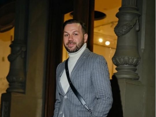 Жахіття: популярний дизайнер назвав головні фасони джинсів 2025 року (фото)