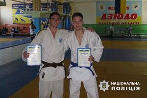 Погиб в результате удара по центру Одессы: что известно о полицейском Игоре Целом