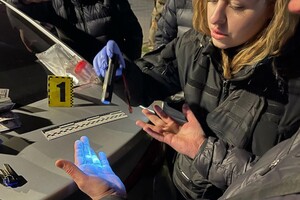 Выезд за границу за 12 тысяч долларов: в Одессе разоблачили переправщиков военнообязанных