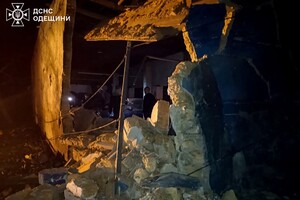 Массированная атака БпЛА на Одесский район: есть повреждения, травмировались люди (обновлено)