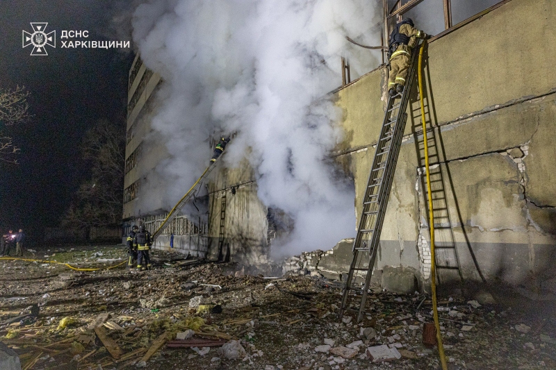 Дрони ворога масовано атакували великі міста України, є жертви (фото, відео)
