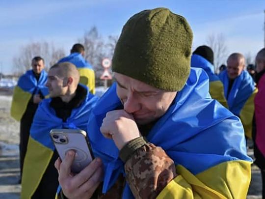 росія та Україна обміняються майже 500 полоненими -ЗМІ