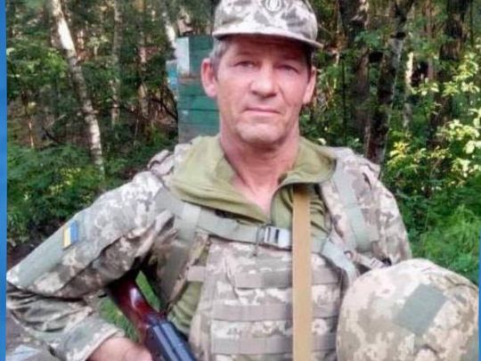 Татусь п’ятьох доньок і сина та люблячий дідусь: на Донеччині загинув воїн з Хмельниччини