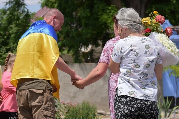 На Одесчину после почти двух лет плена вернулся защитник Украины
