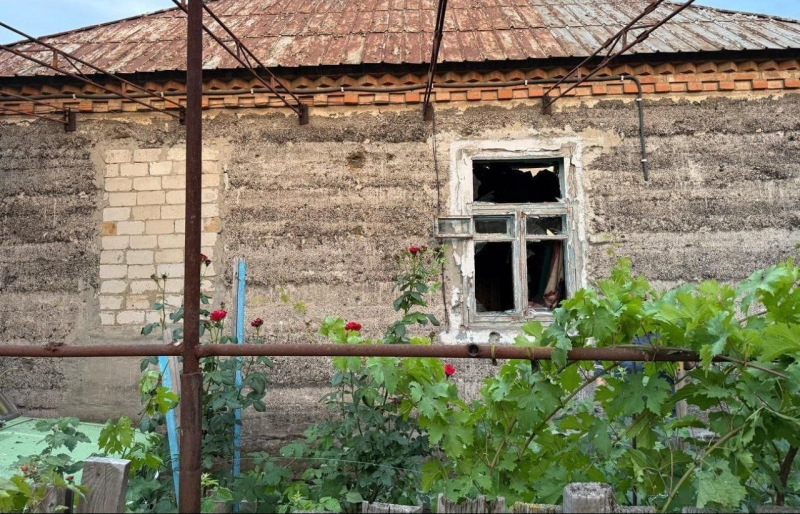 Окупанти вночі завдали сотні ударів по мирних населених пунктах: зруйновано будинки та об’єкти інфраструктури