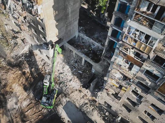 У Києві назвали кількість загиблих під час ракетної атаки росіян (фото, відео)